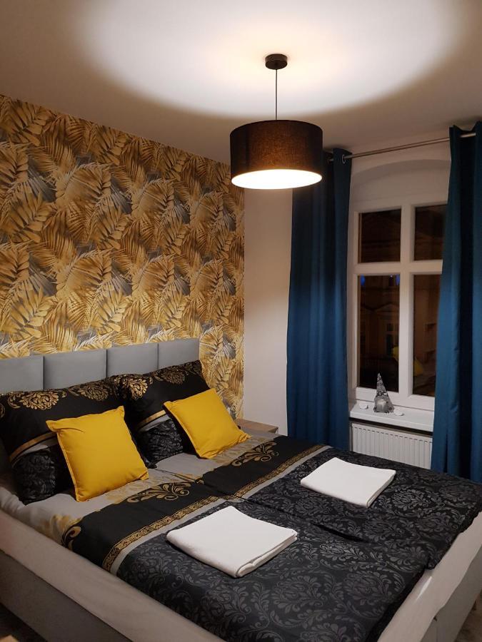 Apartament Przy Placu Piastowskim Jelenia Gora Dış mekan fotoğraf