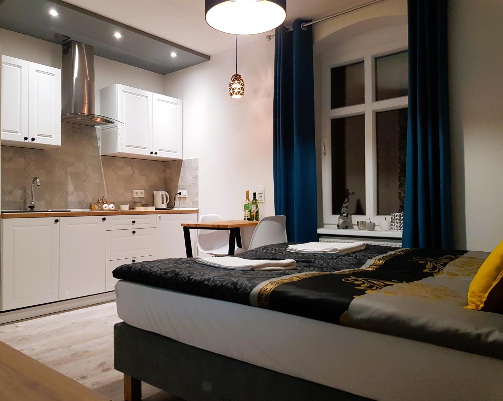 Apartament Przy Placu Piastowskim Jelenia Gora Dış mekan fotoğraf